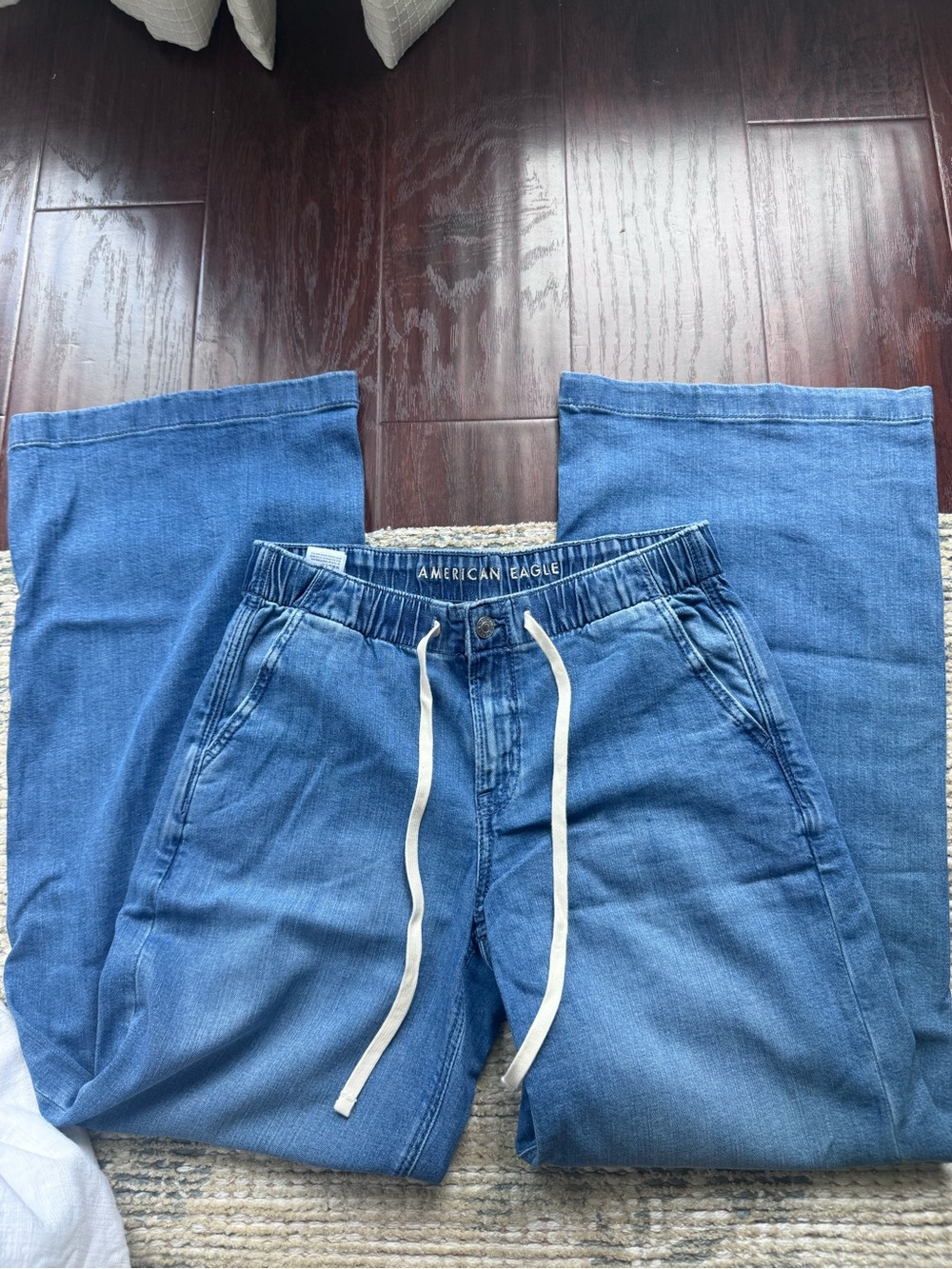 American Eagle Outfitters Jeans